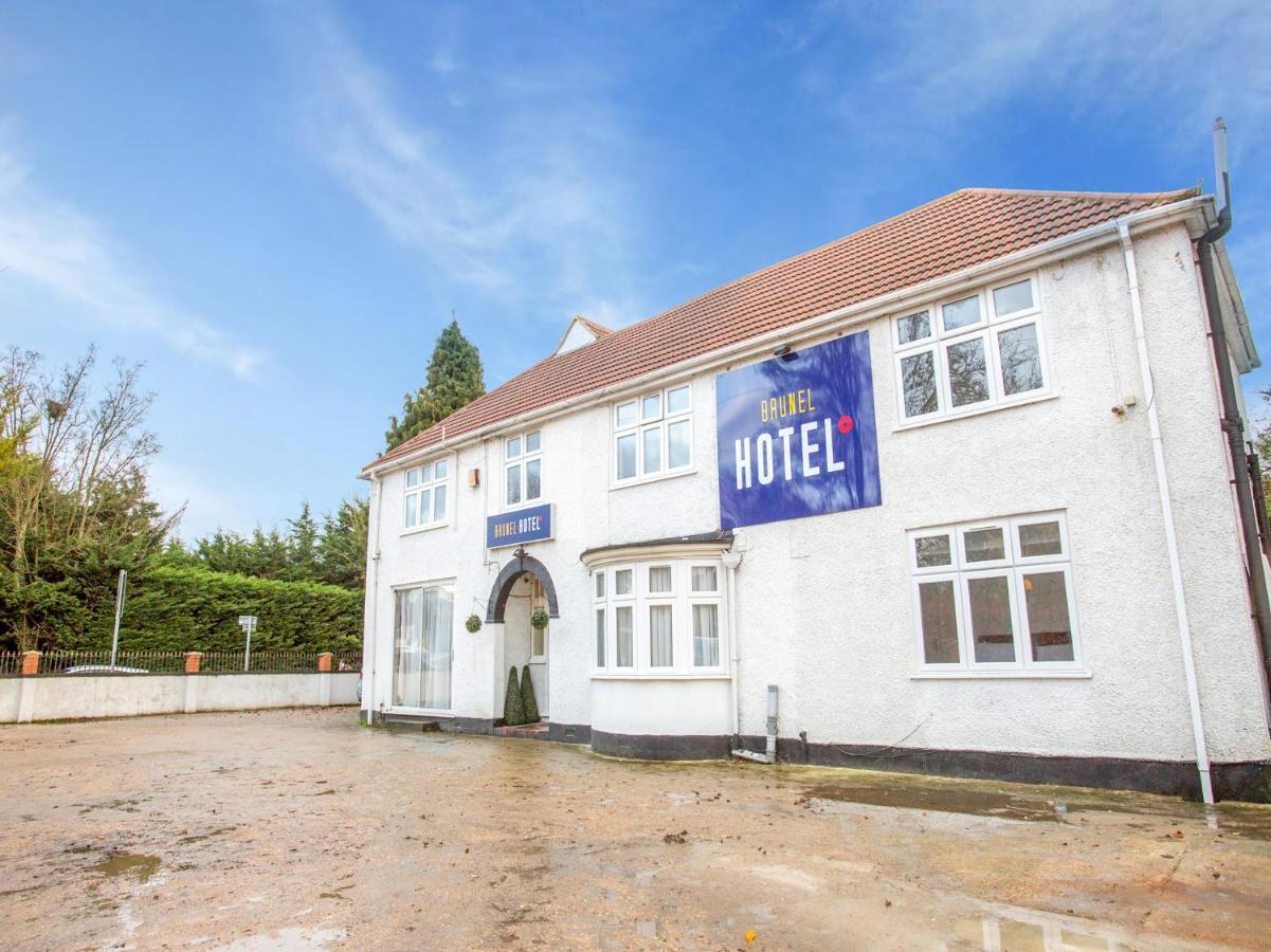Oyo Brunel Hotel Uxbridge Dış mekan fotoğraf