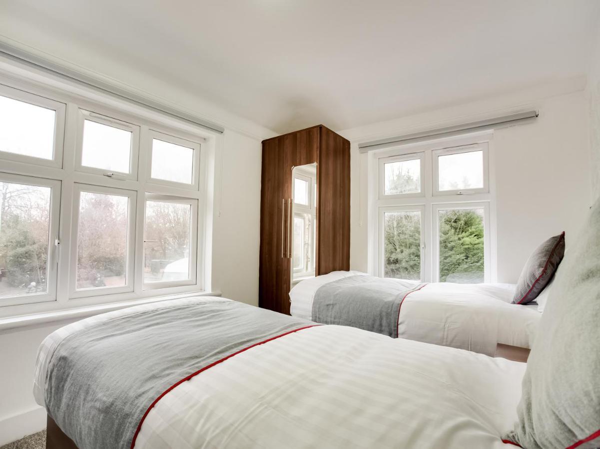Oyo Brunel Hotel Uxbridge Dış mekan fotoğraf