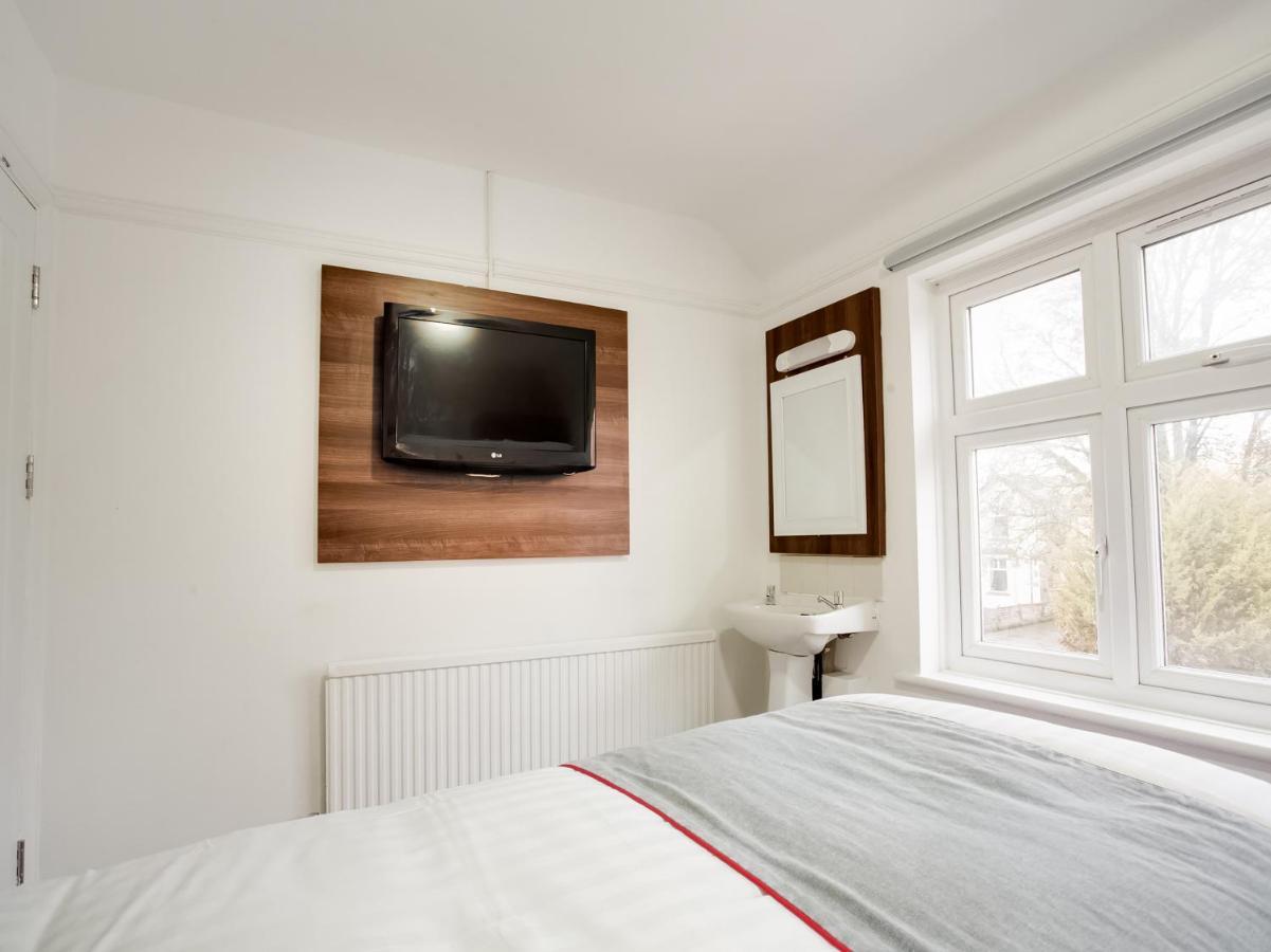 Oyo Brunel Hotel Uxbridge Dış mekan fotoğraf